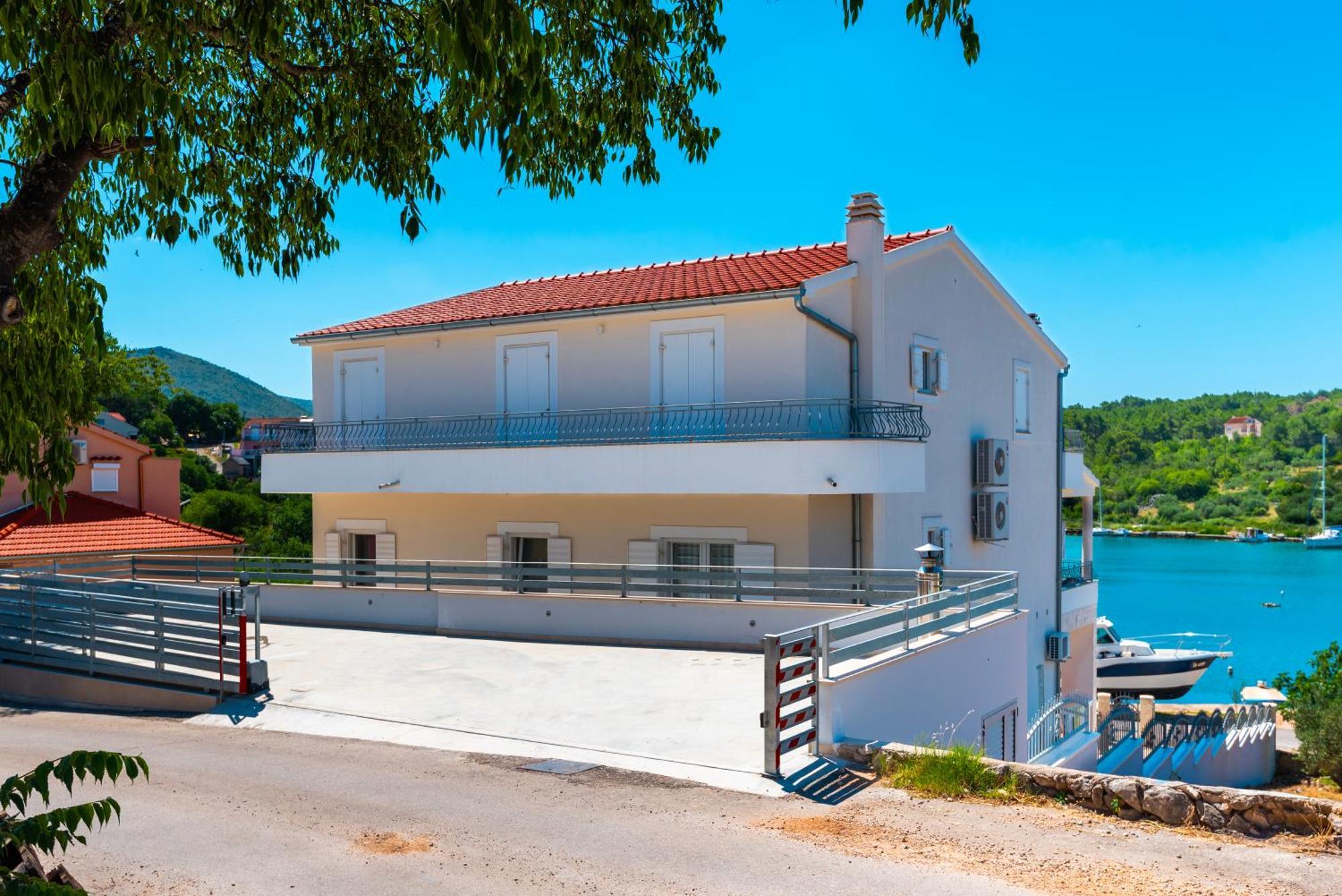 Apartment Bilice Beach Exterior photo