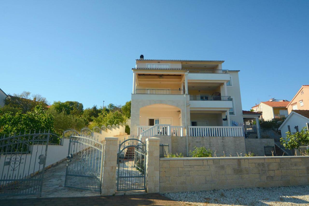 Apartment Bilice Beach Exterior photo